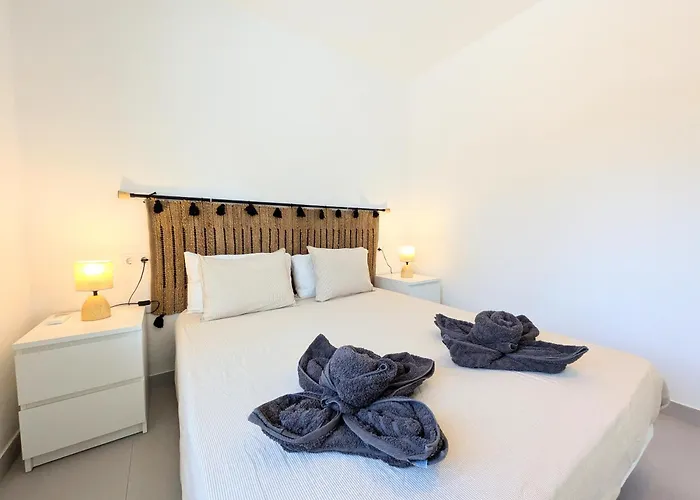 R-70 Oasis بيت للعطل *
