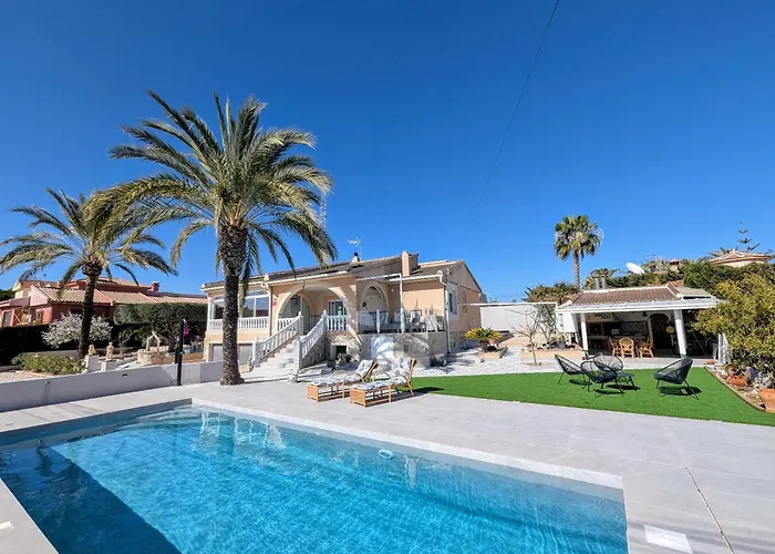 بيت للعطل R-70 Oasis سيوداد كيسادا