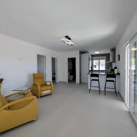 R-70 Oasis * Ciudad Quesada