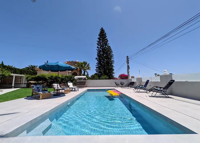 R-70 Oasis * Ciudad Quesada
